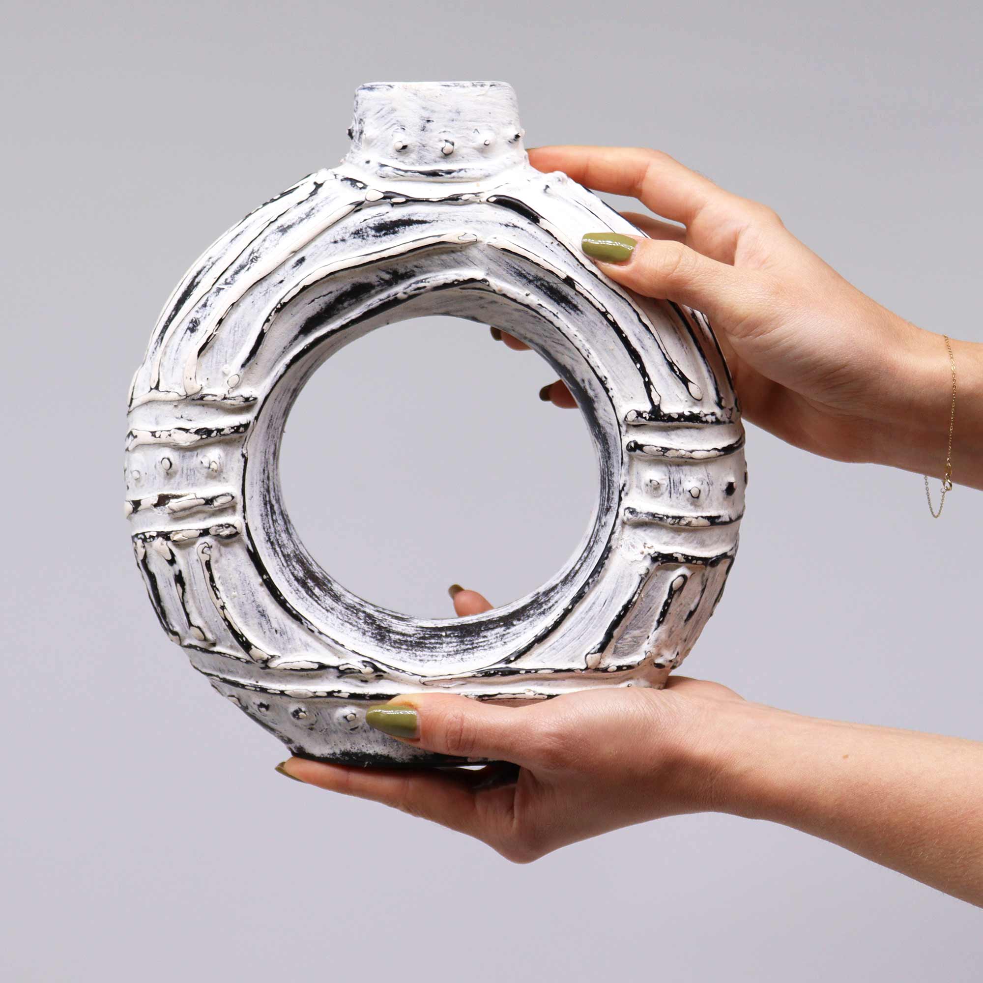 Ronde donutvaas | Creme 23cm - Afbeelding 3